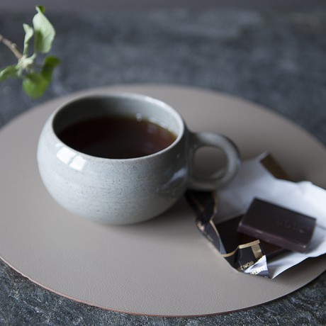 Плейсмат COLOMBO DESIGN ADJ 003.10/16 настольный двухсторонний цвет белый/панна котта